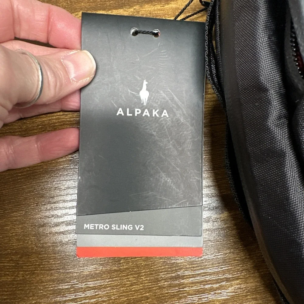 NEW Alpaka Metro Sling V2 Black X-Pac VX42 Business Travel‎ Crossbody